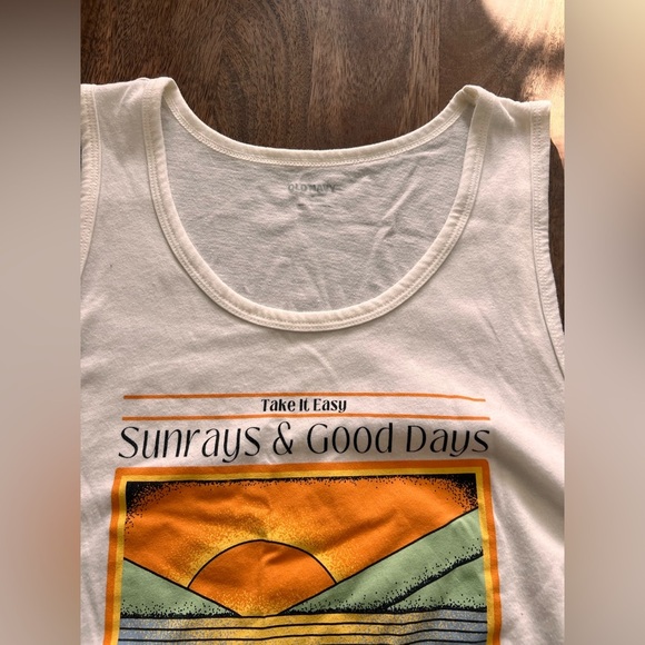 Old Navy Men’s Tank Top Size Medium - Picture 3 of 5